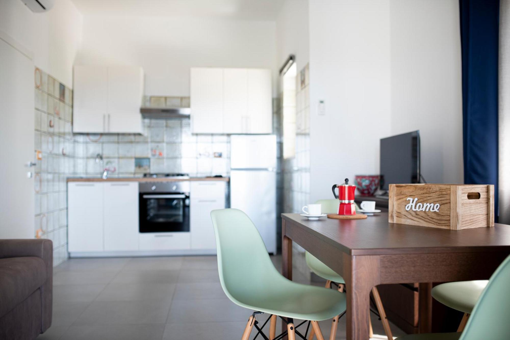 Sole & Pepe Apartment ซานตามาเรีย ดิ กาสเตลลาบาเต ภายนอก รูปภาพ