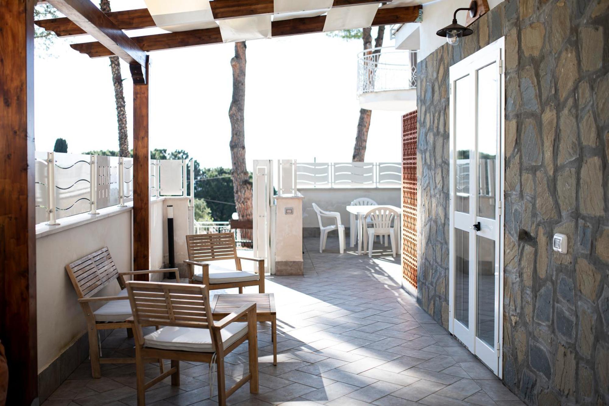 Sole & Pepe Apartment ซานตามาเรีย ดิ กาสเตลลาบาเต ภายนอก รูปภาพ