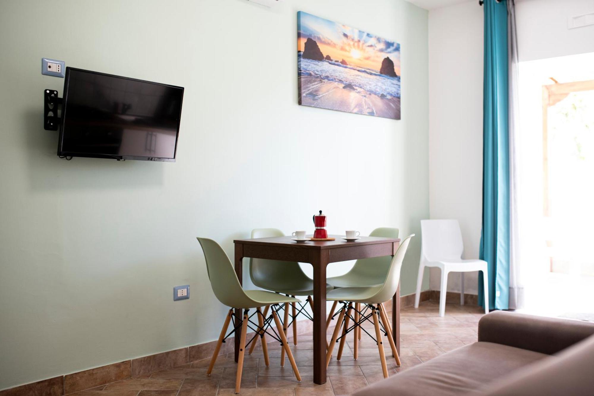 Sole & Pepe Apartment ซานตามาเรีย ดิ กาสเตลลาบาเต ภายนอก รูปภาพ